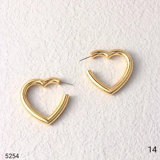 Earring Design 11